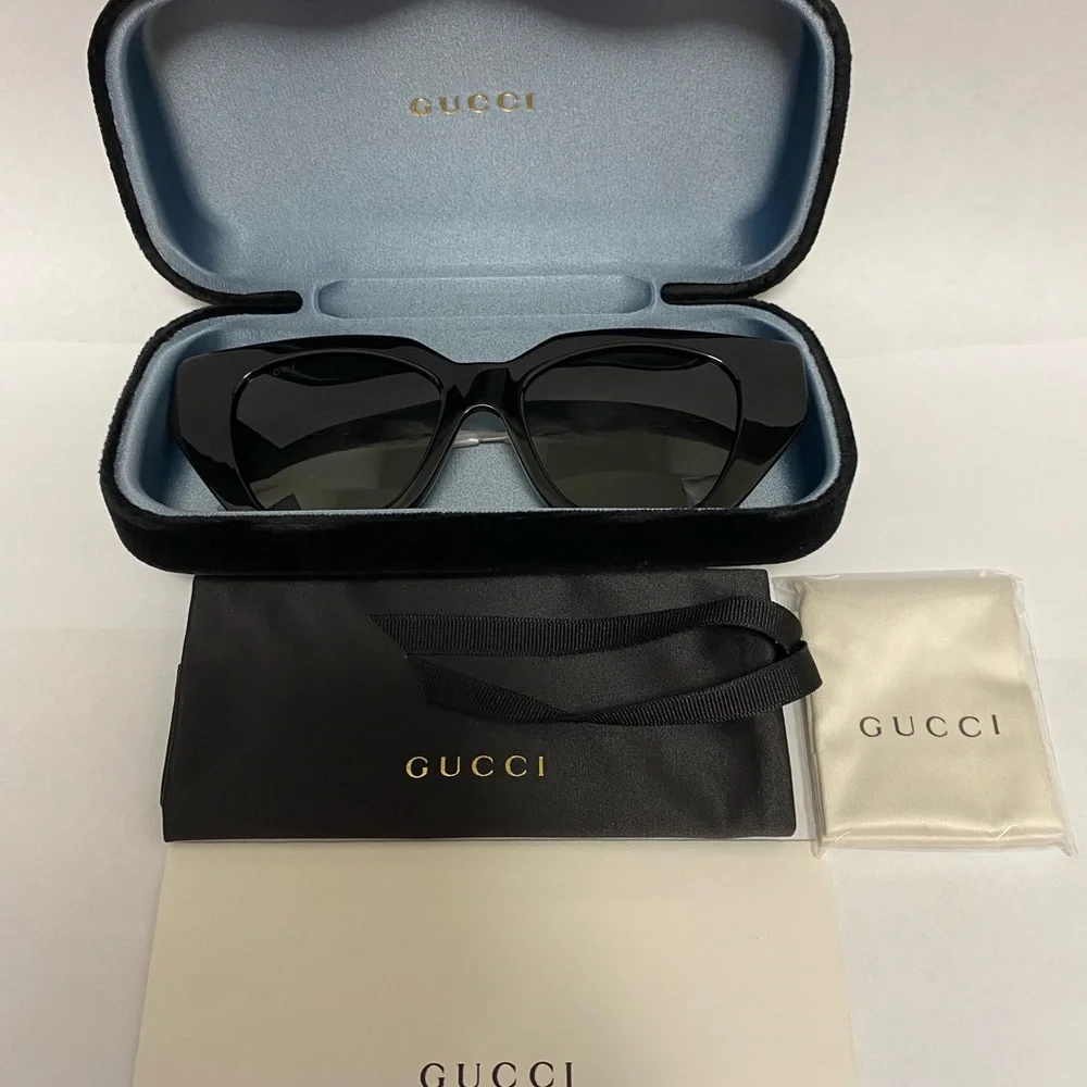 Gucci cat eye crystal sunglasses